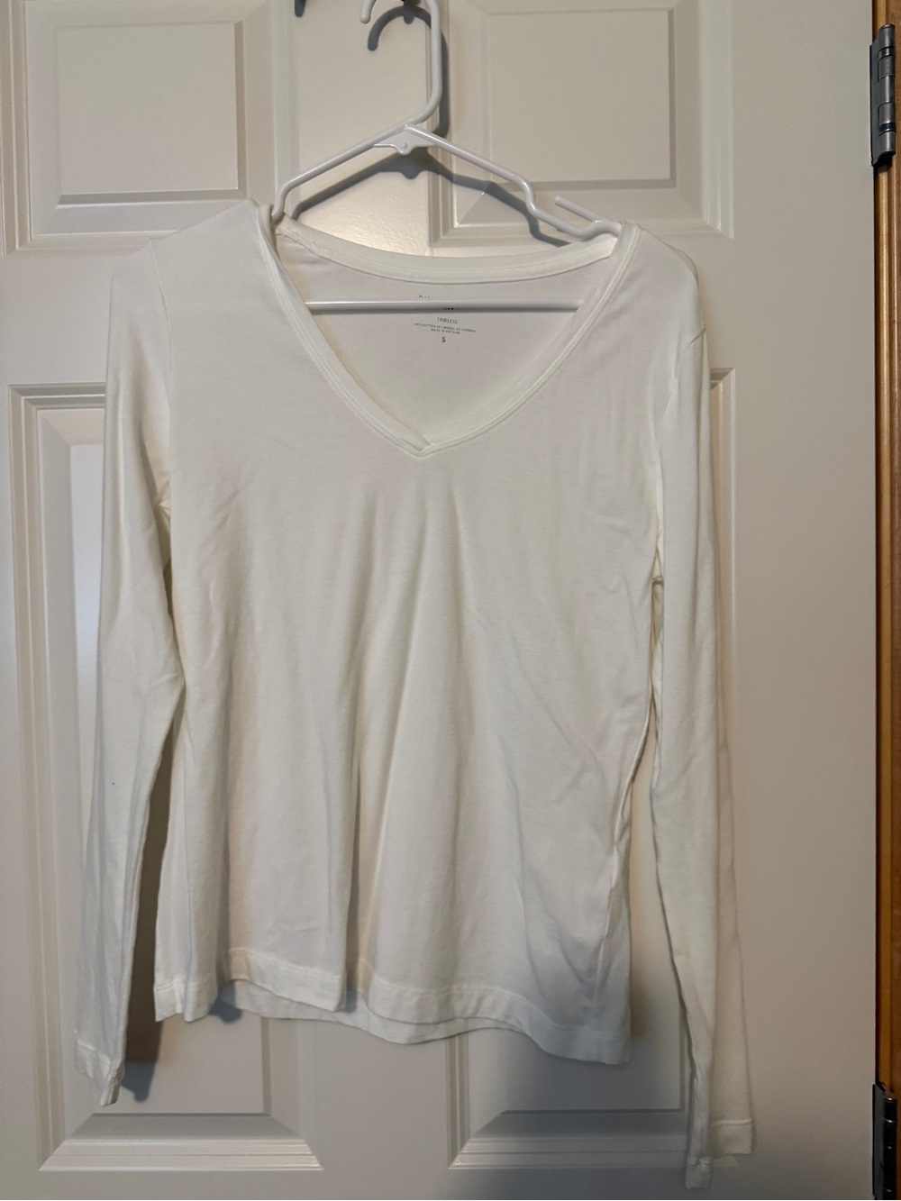 Banana Republic Women's White V-Neck Long Sleeve Top